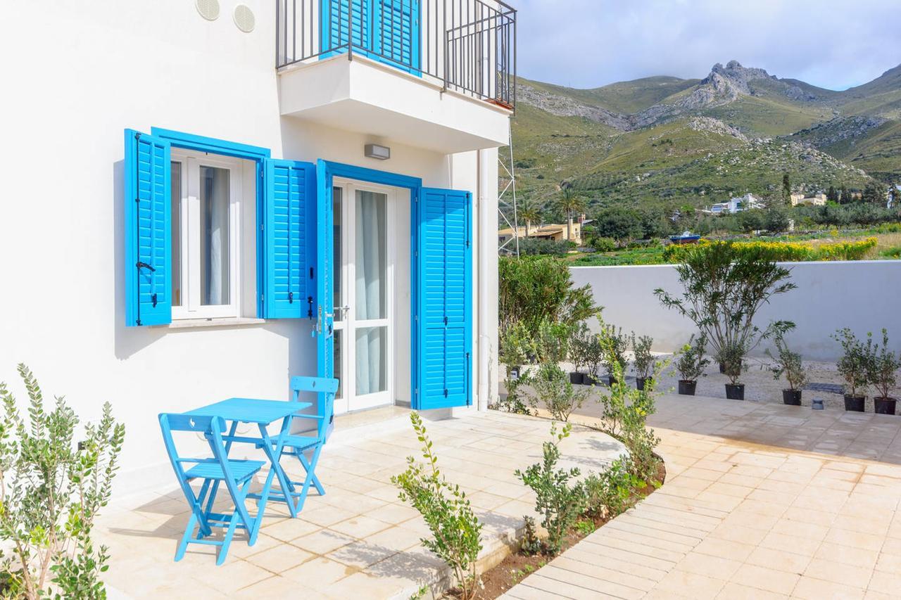 Room & Breakfast Cala Azzurra Macari Exterior photo