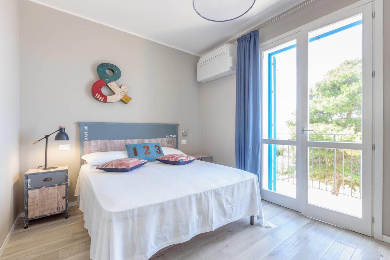 Room & Breakfast Cala Azzurra Macari Exterior photo