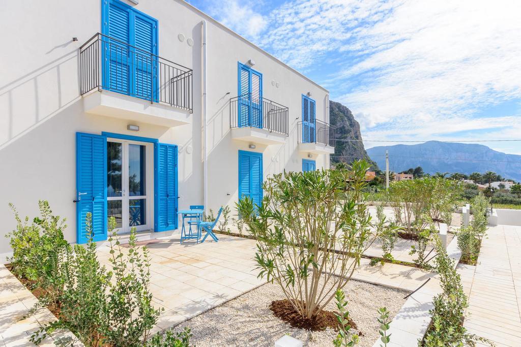 Room & Breakfast Cala Azzurra Macari Exterior photo